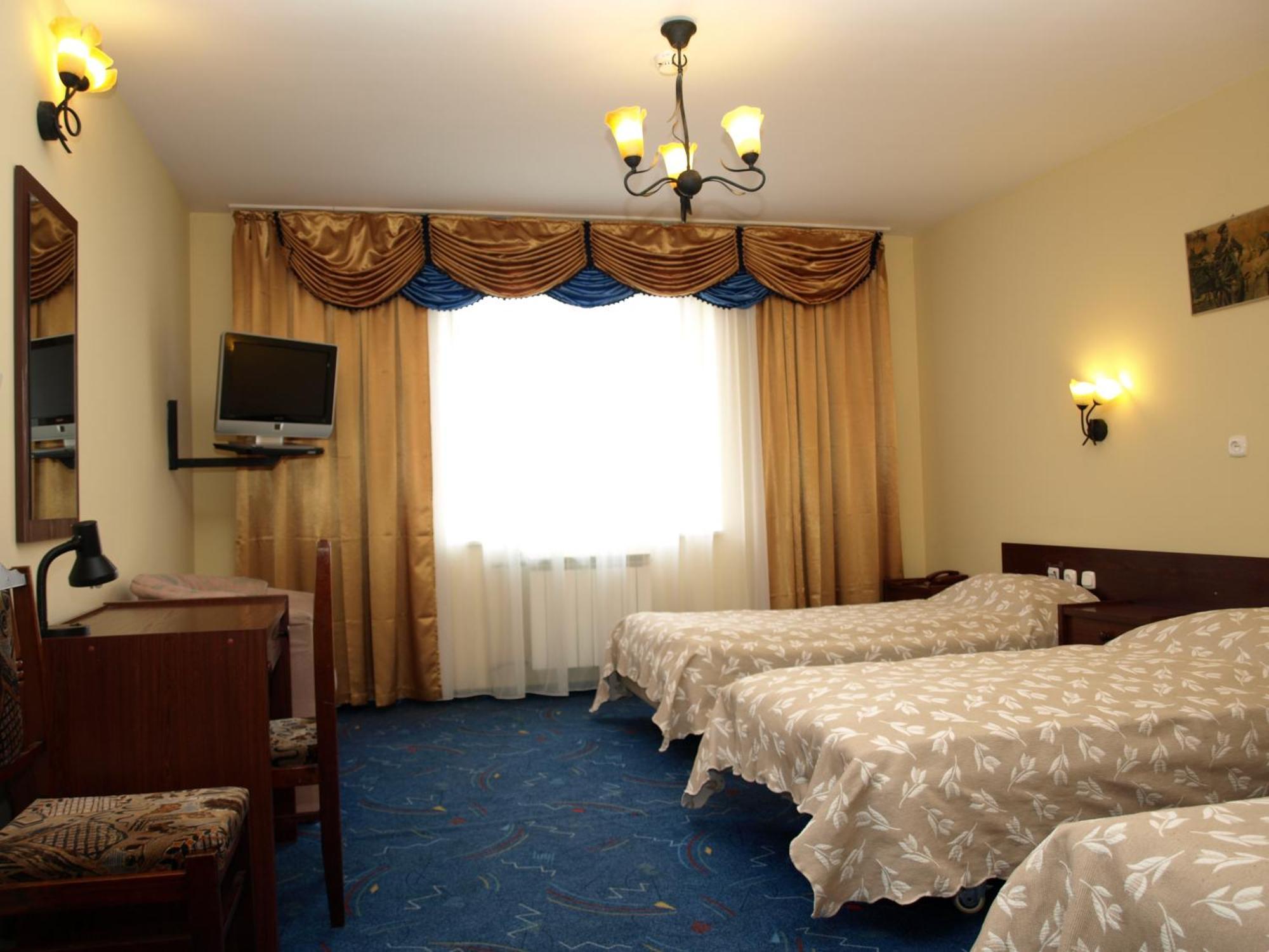 Hotel Relaks Wola Ducka エクステリア 写真