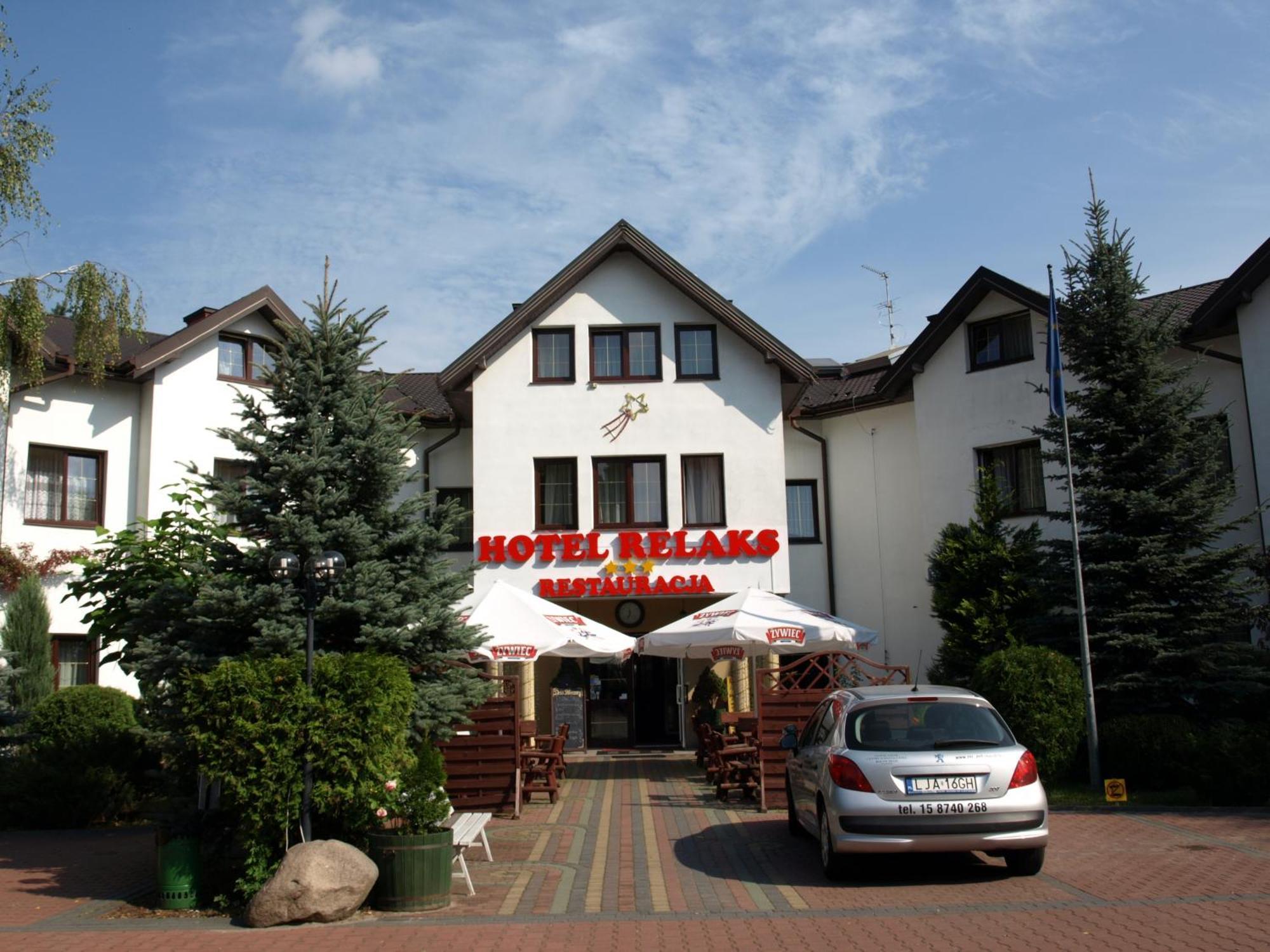Hotel Relaks Wola Ducka エクステリア 写真