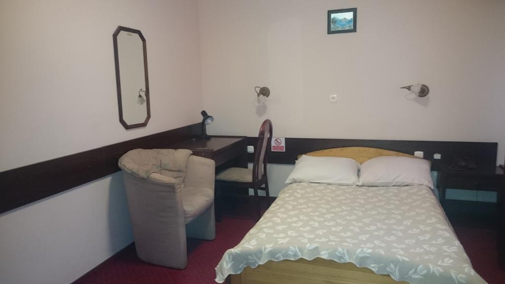 Hotel Relaks Wola Ducka エクステリア 写真